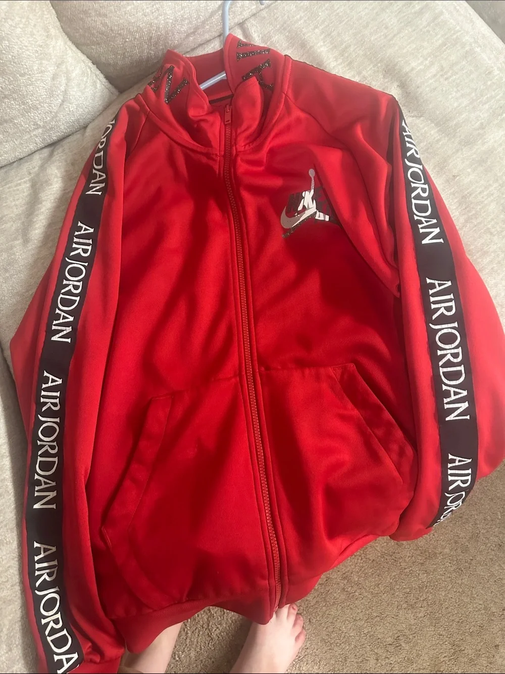 Jordan Red Full-Zip Puffer Jacket men’s medium
